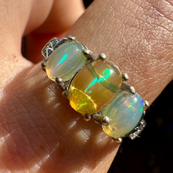 1.20ctw genuine Ethiopian Welo Opal solid  sterling silver ring- new with tags - Picture 3 of 13